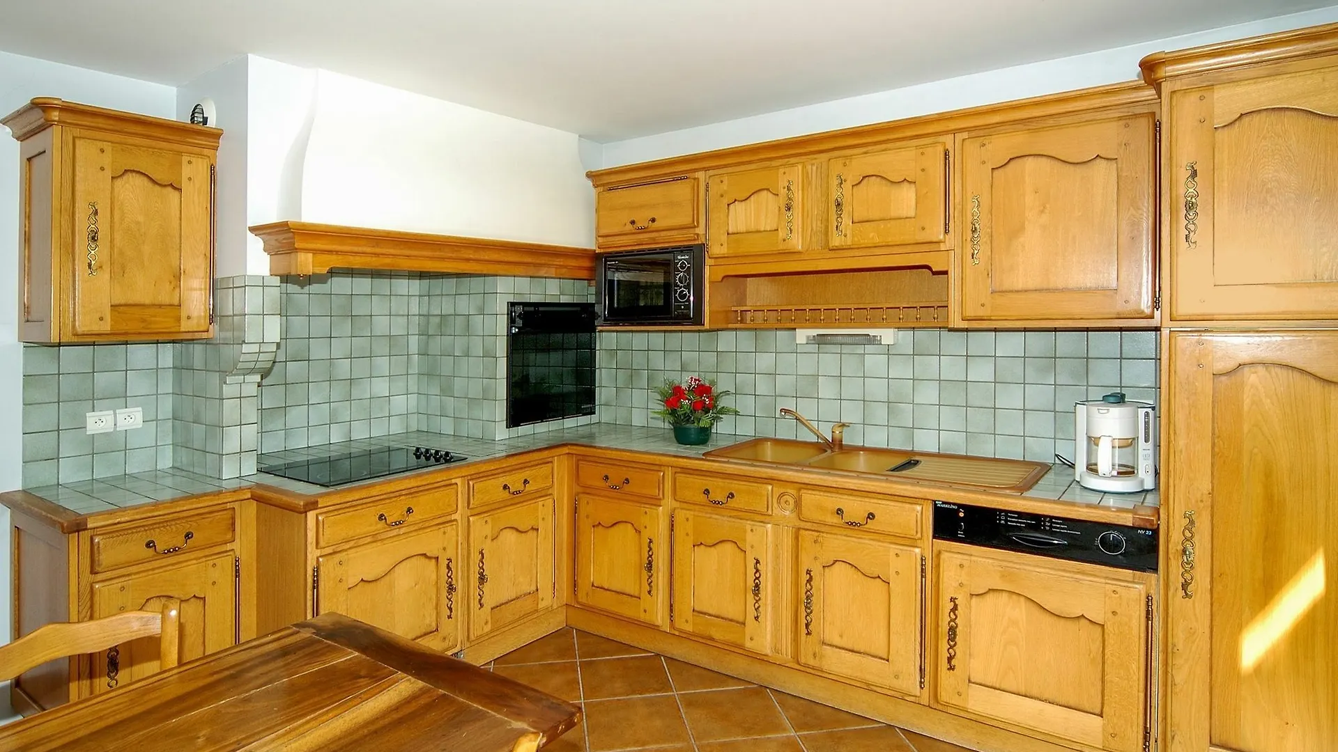 A 6 Bedroom Chalet With A Sauna And Mountain Views Located In The Alps Saint-Martin-de-Belleville Hotel