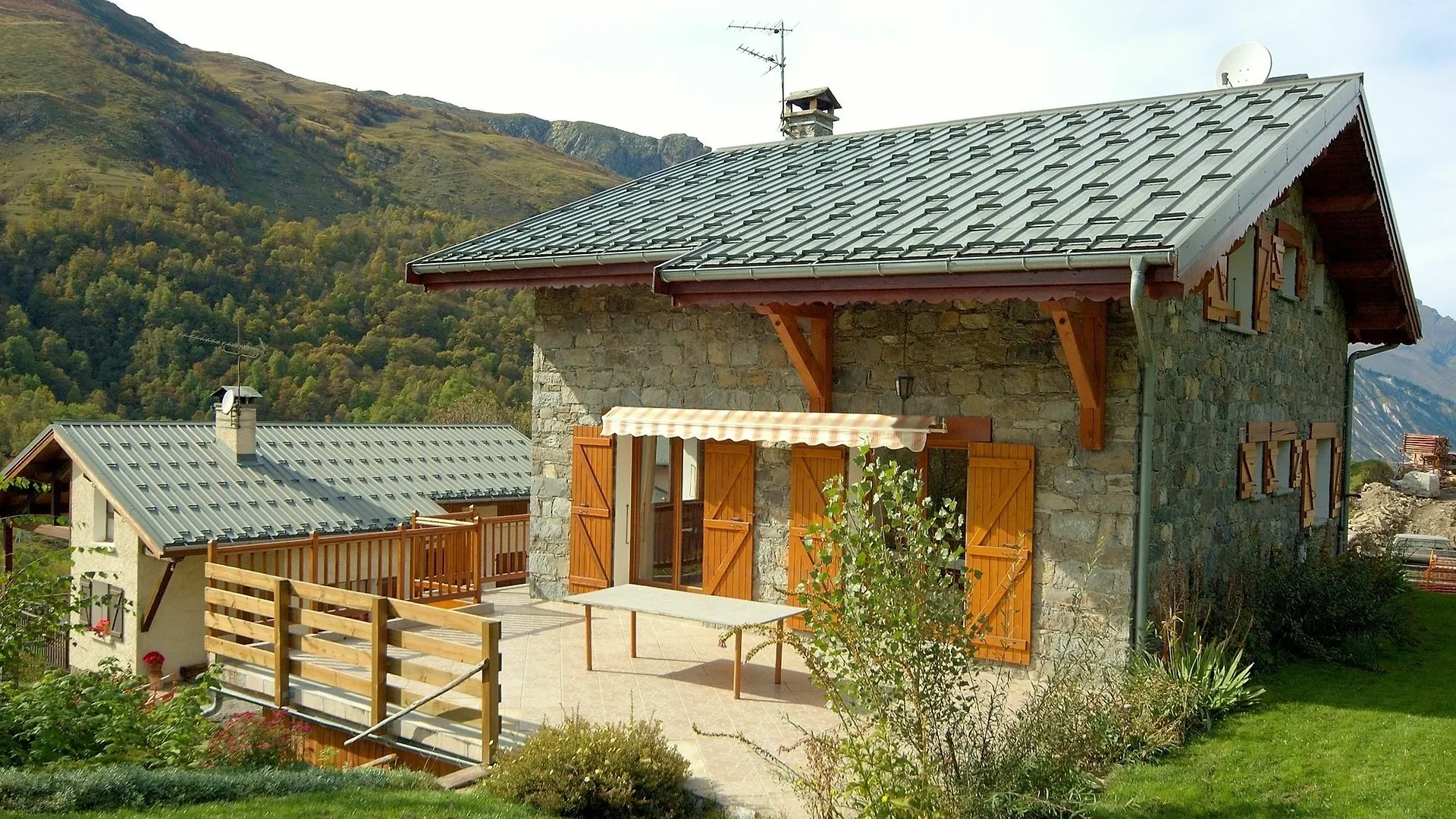 A 6 Bedroom Chalet With A Sauna And Mountain Views Located In The Alps Saint-Martin-de-Belleville